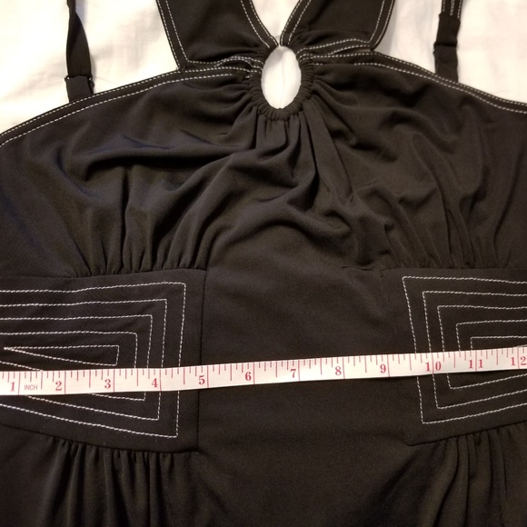 BCBGMaxAzria SZ Small Black V-Neck Keyhole - Picture 5 of 8